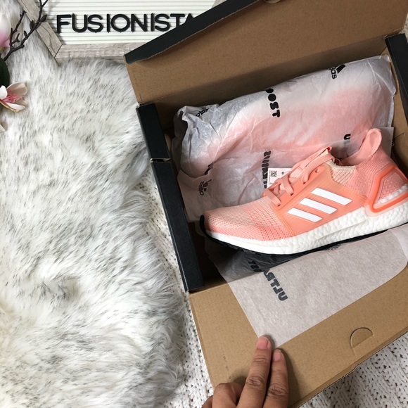 NWT 🍭Rare Adidas Ultraboost 19 Peach Pink - Picture 7 of 10